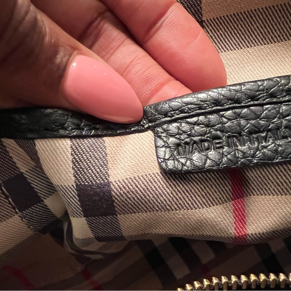 Burberry Bag - Picture 6 of 12
